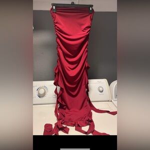 Elegant Red Ruched Dress